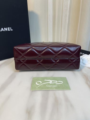 حقيبة شانيل بيد مقاس 18.5 سم - عودي