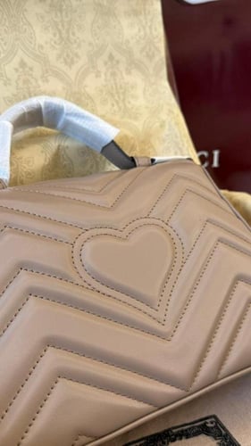 شنطة قوتشي مارمونت ميني توب هاندل - بني فاتح