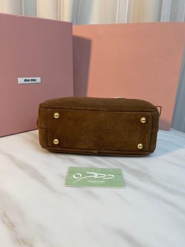 حقيبة أركادي شامواه من ميو ميو مقاس 23