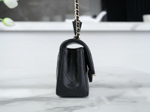 حقيبة شانيل Mini Top Handle Flap