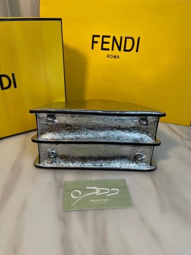 شنطة فندي بيكابو بتيت 20 - فضي