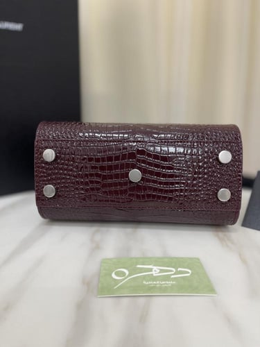 شنطة سان لوران ساك دو جور نقشة تمساح نانو