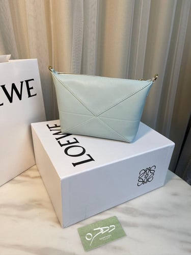 حقيبة بازل فولد 23 سم من لويفي