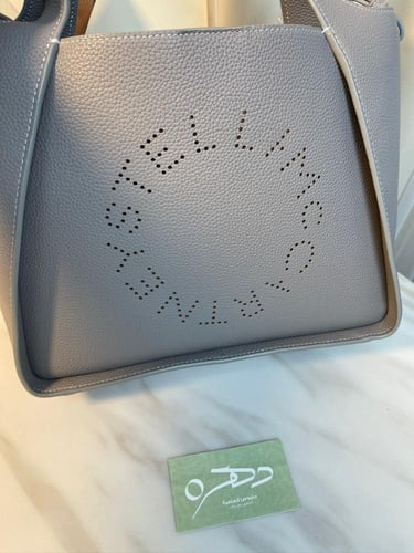 حقيبة كروس بودي التر مات بشعار ستيلا مكارتني