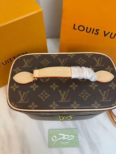 حقيبة نايس فانيتي من لويس فيتون - مقاس 24