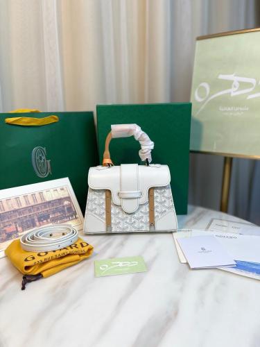 شنطة سايغون ستراكشر من قويارد - أبيض