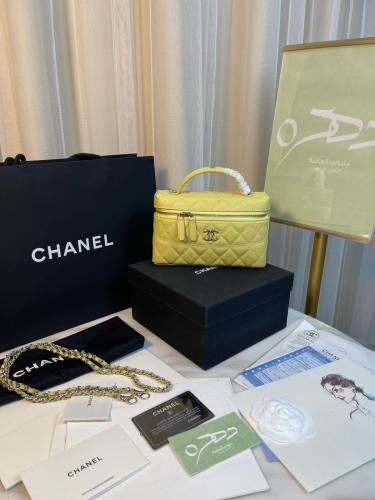 حقيبة شانيل 19.5 سم مستطيلة بشعار CC