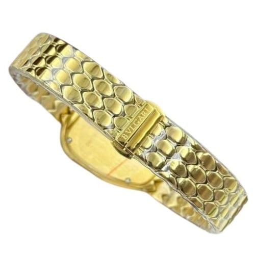 ساعة سيربنتي سيدوتوري من بولغاري بلون ذهبي أصفر