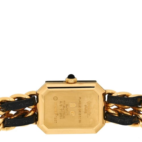 ساعة كوارتز Premiere من شانيل بسوار جلدي ومعدني مط...