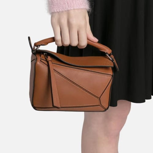 حقيبة لويفي ميني بازل - بني