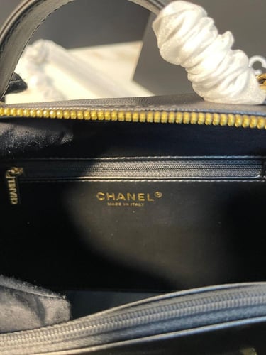 حقيبة شانيل فانتي كافيار - مقاس 21