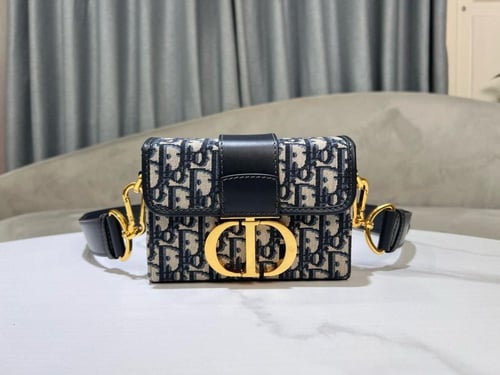 شنطة ديور مونتين بوكس أوبليك جاكار - أسود وبيج