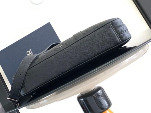 حقيبة عمل جاكار ديور أوبليك بسحاب من ديور