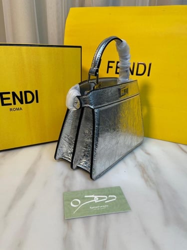 شنطة فندي بيكابو بتيت 20 - فضي