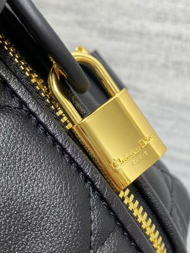 حقيبة ديور جروف 25 ماكروكاناج سوداء