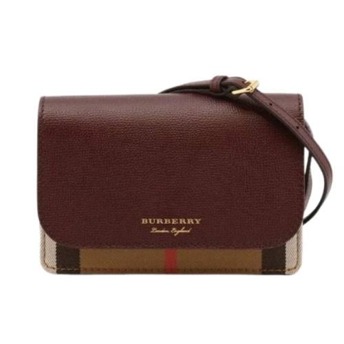 شنطة بيربري Hampshire