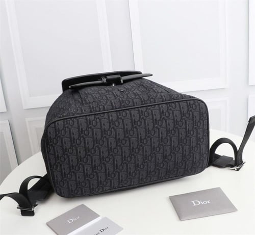 حقيبة ظهر ديور Oblique Motion-مقاس 38