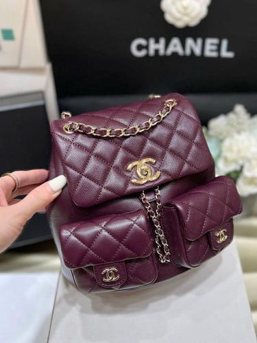 حقيبة شانيل الظهر الجلد اللامع-مقاس 20