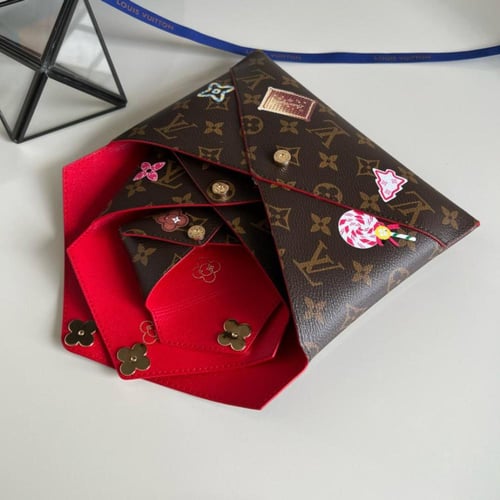 حقيبة كيريغامي من مجموعة كاندي فاكتوري من لويس فيت...