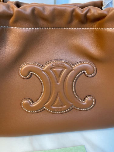 حقيبة سيلين كوير تريومف كاباس