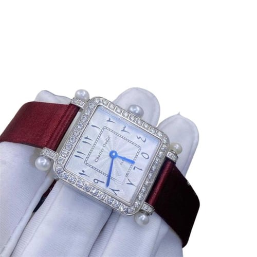 ساعة تشارلز أودين بانسي ريترو مع لؤلؤ اطار فضي بال...