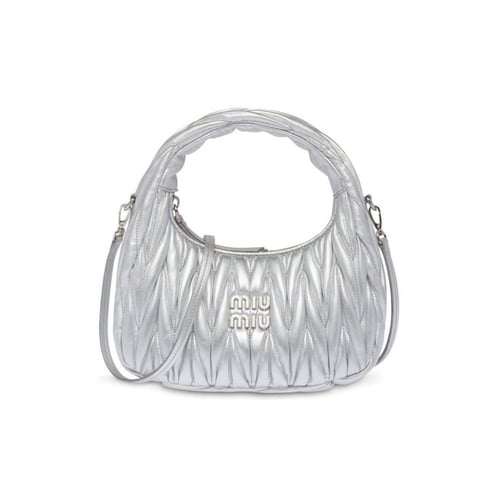 شنطة يد وكتف ميو ميو واندر ماتلاسيه ميني - فضي