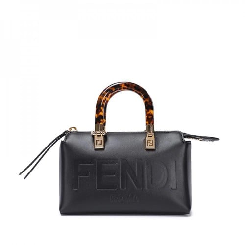 شنطة فندي ميني باي ذا واي - أسود