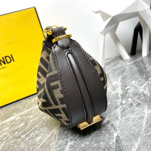 حقيبة يد فندي جرافي Fendigraphy صغيرة - بني