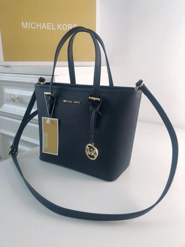 حقيبة كروس بودي جيت سيت ترافل من مايكل كورس