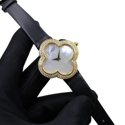 ساعة ألامبرا من فان كليف آند آربلز باطار كريستالي