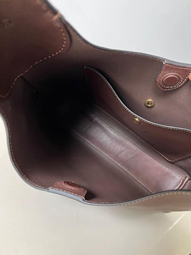 حقيبة كتف كوتش تيري