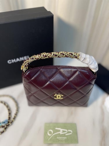 حقيبة شانيل بيد مقاس 18.5 سم - عودي