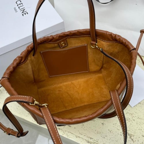 حقيبة يد وكتف تريومف كاباس 22 سم من سيلين