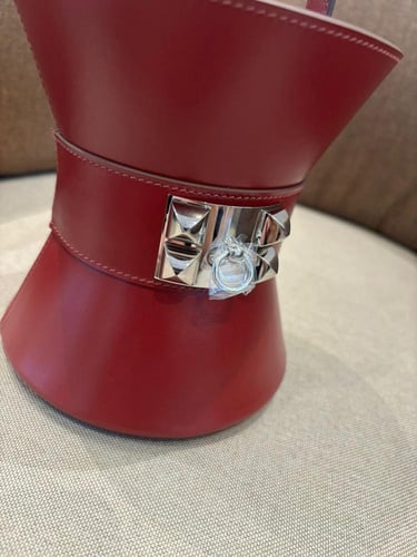 حقيبة هيرميس إن ذا لوب 18