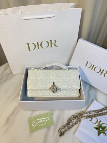 شنطة ميس ديور MISS DIOR MINI BAG - أبيض