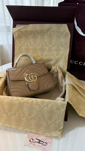 شنطة قوتشي مارمونت ميني توب هاندل - بني فاتح