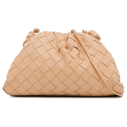 حقيبة سمول دستباغ من فينيتا بوتيغا