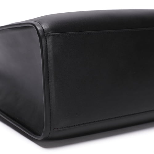 شنطة فندي صن شاين ميديم - أسود