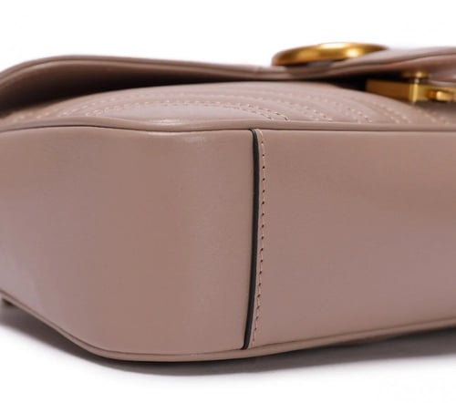 شنطة محفظة قوتشي جي جي مارمونت ماتلاسيه سلسة 26 -...