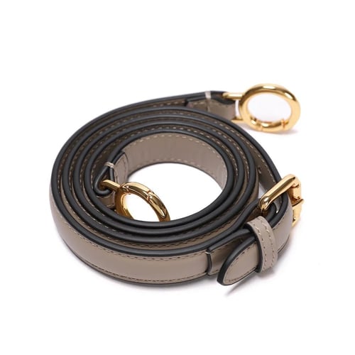 شنطة فندي بيكابو لوقو سمول 27 - بني فاتح