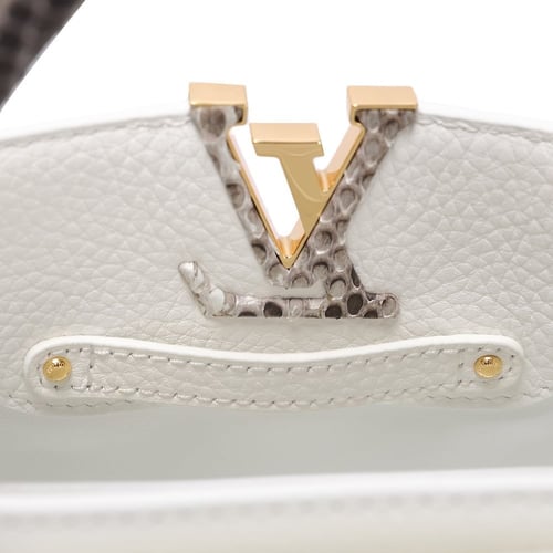 شنطة لويس فيتون كابوسين ميني 21 سم - أبيض