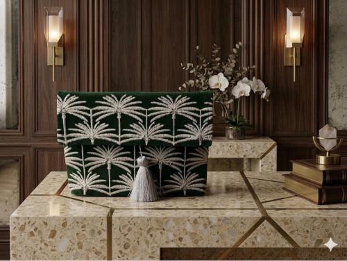 حقيبة Envelope POUCH