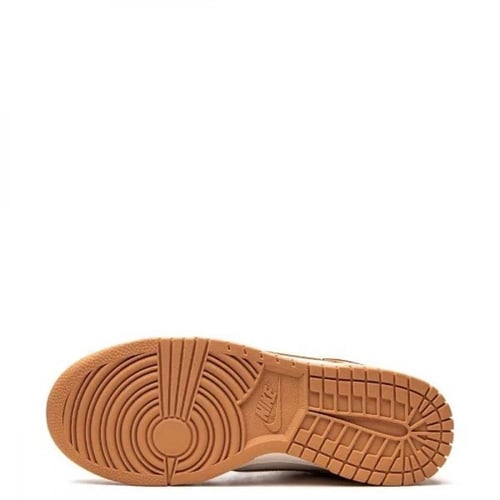 Nike Dunk Low Wmns “Harvest Moon”