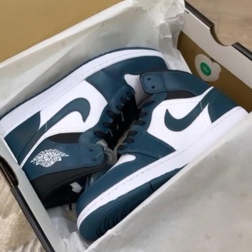 Air Jordan 1 Mid “Dark Teal”