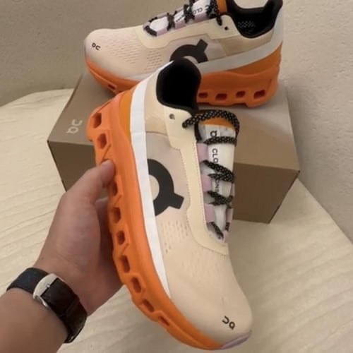 On Running Cloud X low-top sneakers