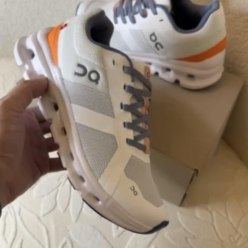 On Cloudrunner Undyed White Flame