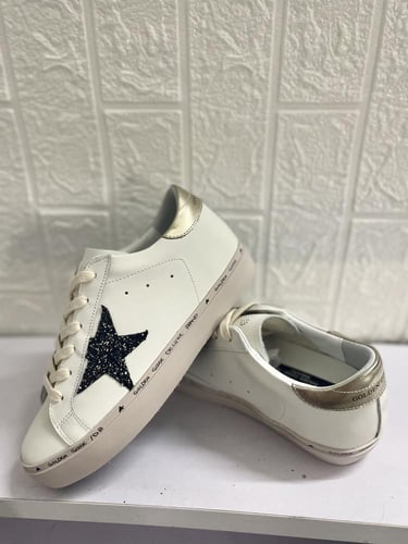 Golden goose Superstar distressed lace-up sneakers