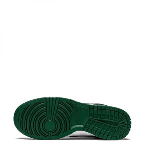 Nike Dunk Low sneakers