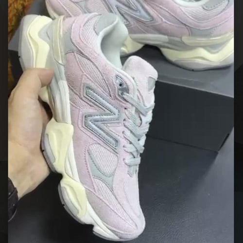 New Balance 9060 "December Sky"