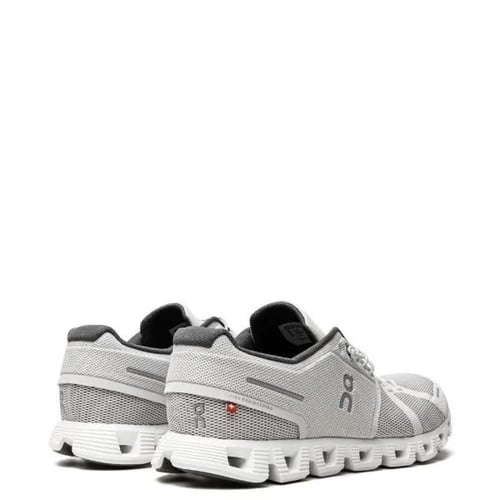 On cloud 5 in Glacier & White